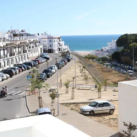 Cerca De La Playa *